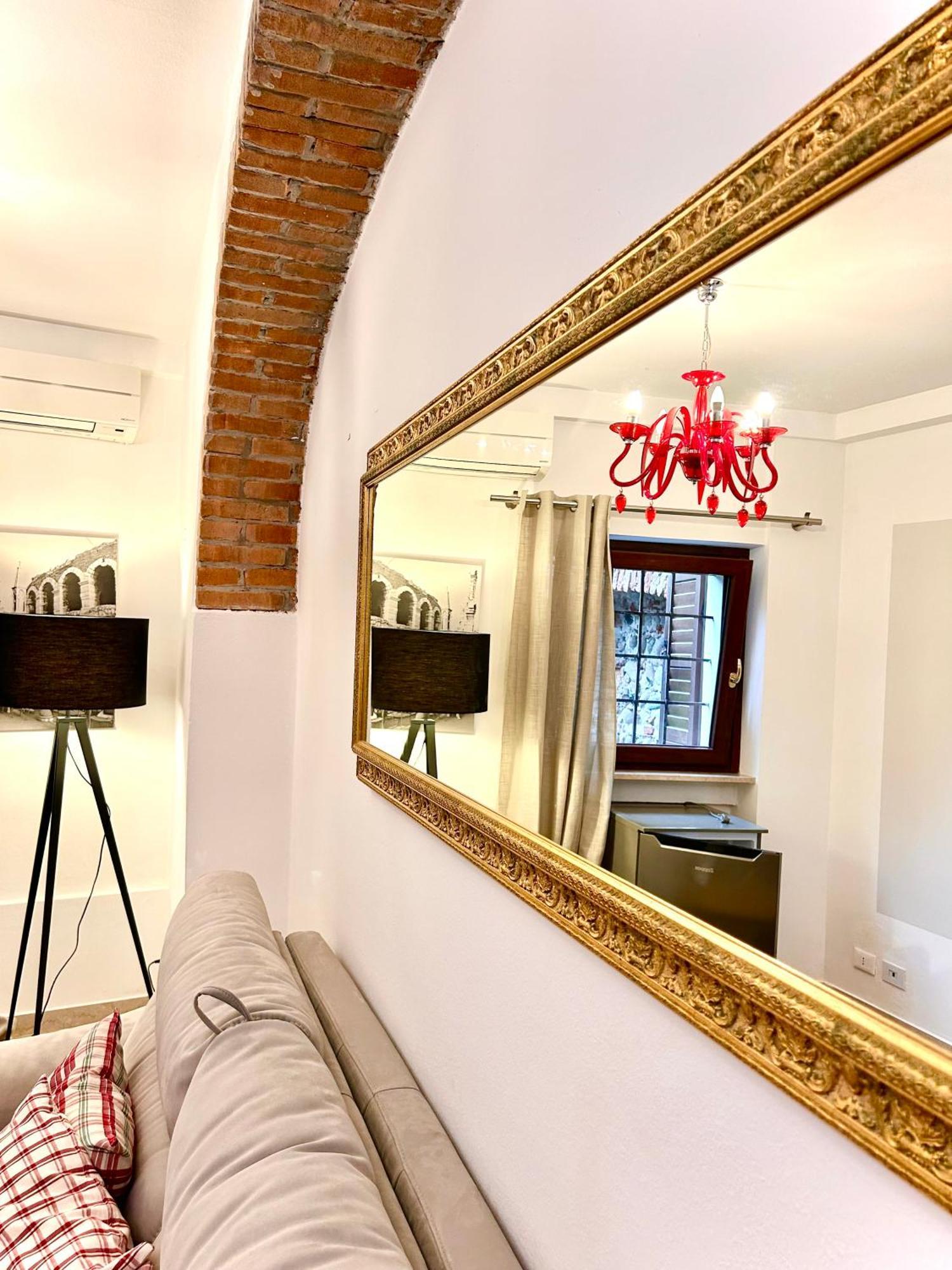 Rosso Verona Suite-Free Parking エクステリア 写真